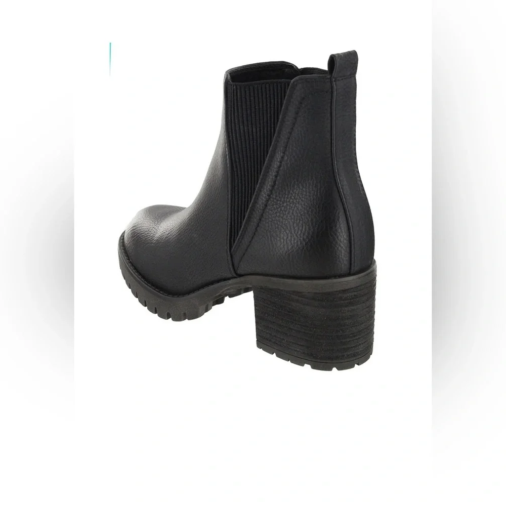 MIA Black Chunky Heel Jody Bootie in Black Women’s size 9 - Picture 10 of 14
